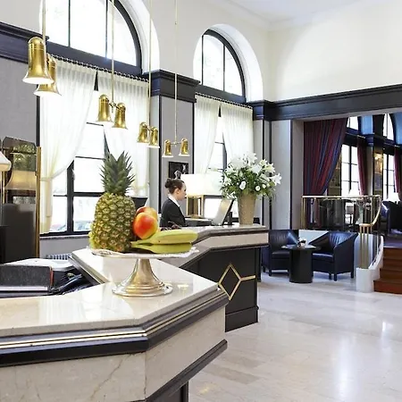Schlosshotel Karlsruhe 4*